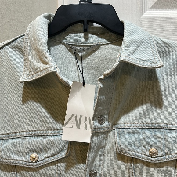 NWT Zara light Denim Short Mini Dress size large - Picture 2 of 9